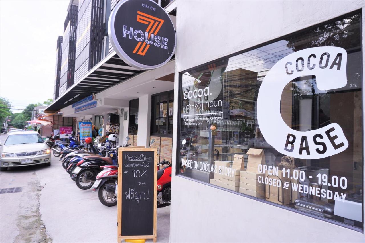Racha Caftel - 7 House - รชาคาฟเทล Aparthotel Chiang Mai Exterior photo